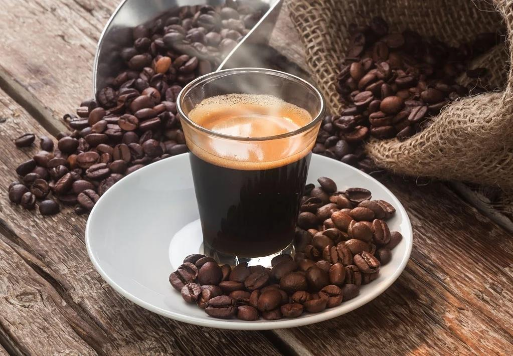 drink coffee