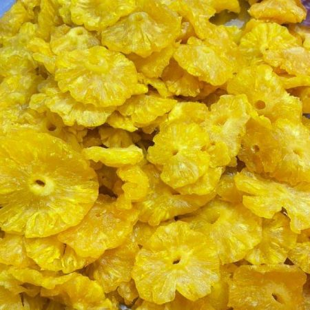 dried pineapple